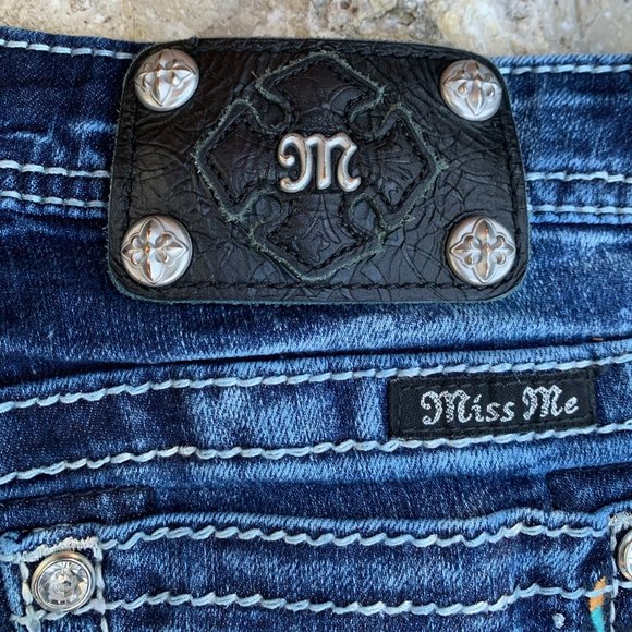 Miss Me Girls Shorts - Love Peace Doves - RARE HTF - Picture 6 of 12